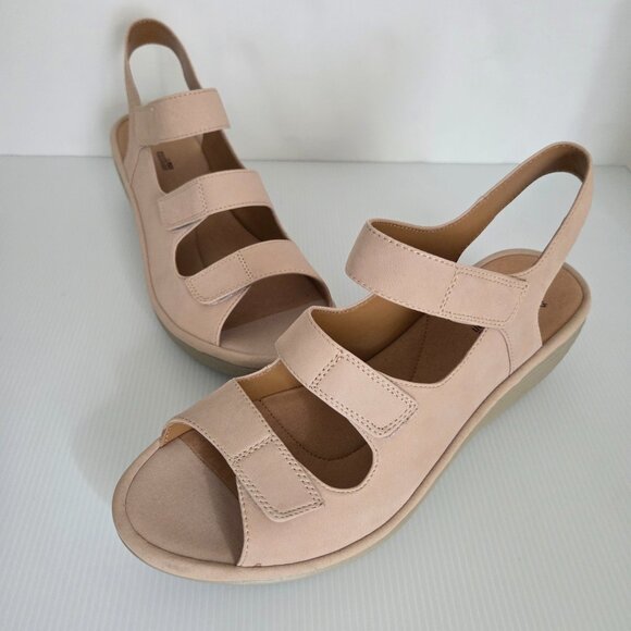 Clarks Reedly Juno Nubuck Wedge Triple Strap Sandals Sand Desert Size 12W - Picture 9 of 9